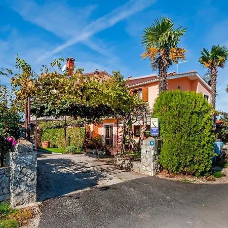 Josip 2304 Rovinj