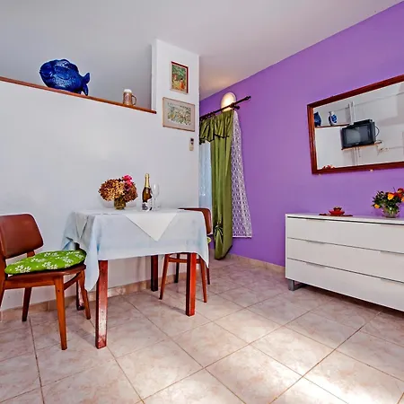 Appartamento Josip 2304